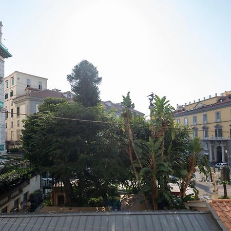 Well Suites - Piazza Dei Martiri Neapol Exteriér fotografie