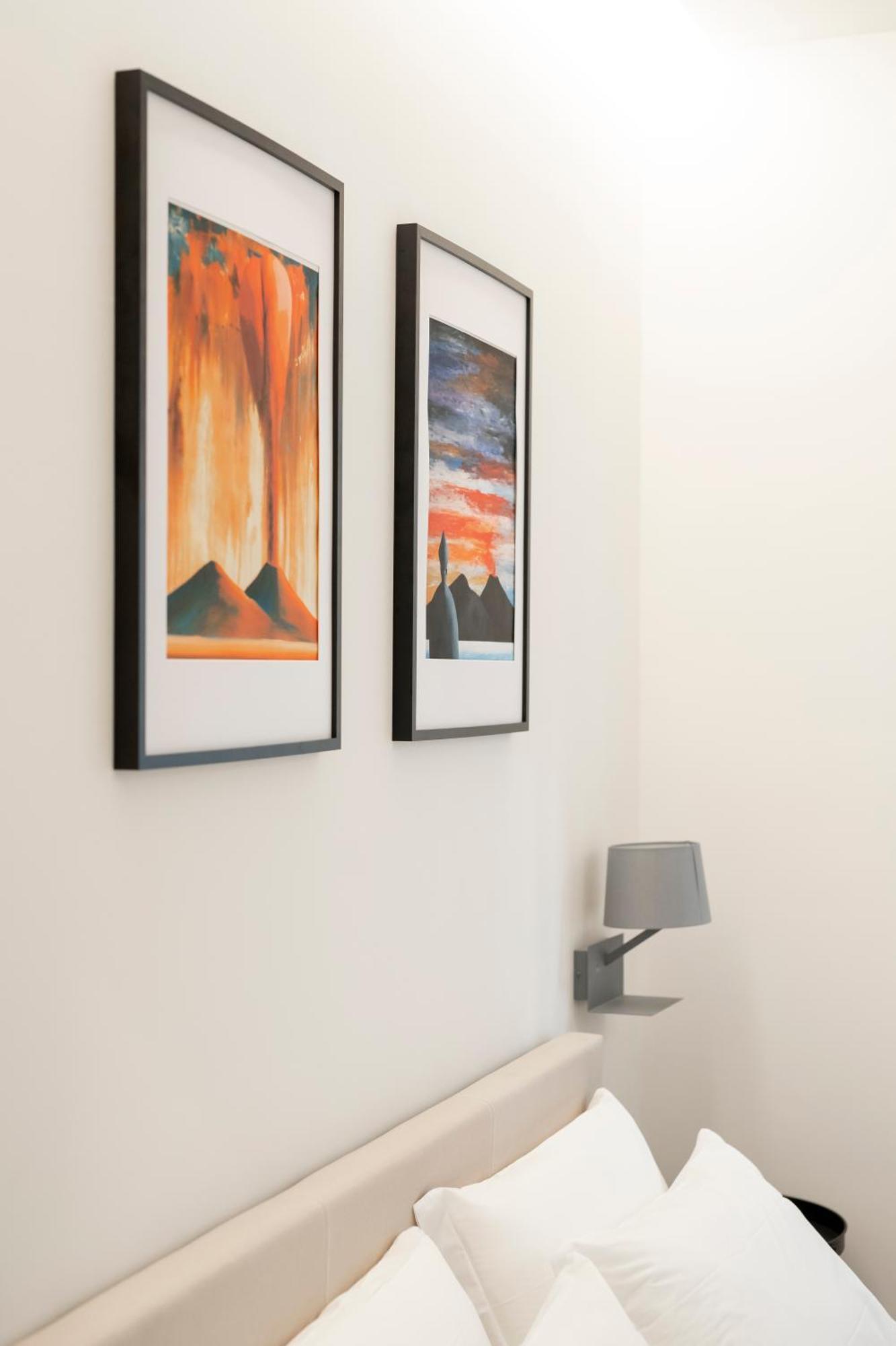 Well Suites - Piazza Dei Martiri Neapol Exteriér fotografie