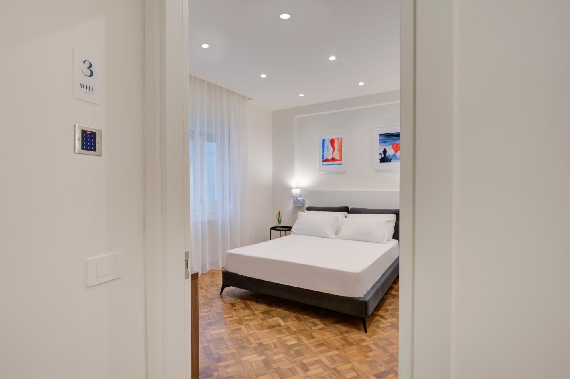 Well Suites - Piazza Dei Martiri Neapol Exteriér fotografie