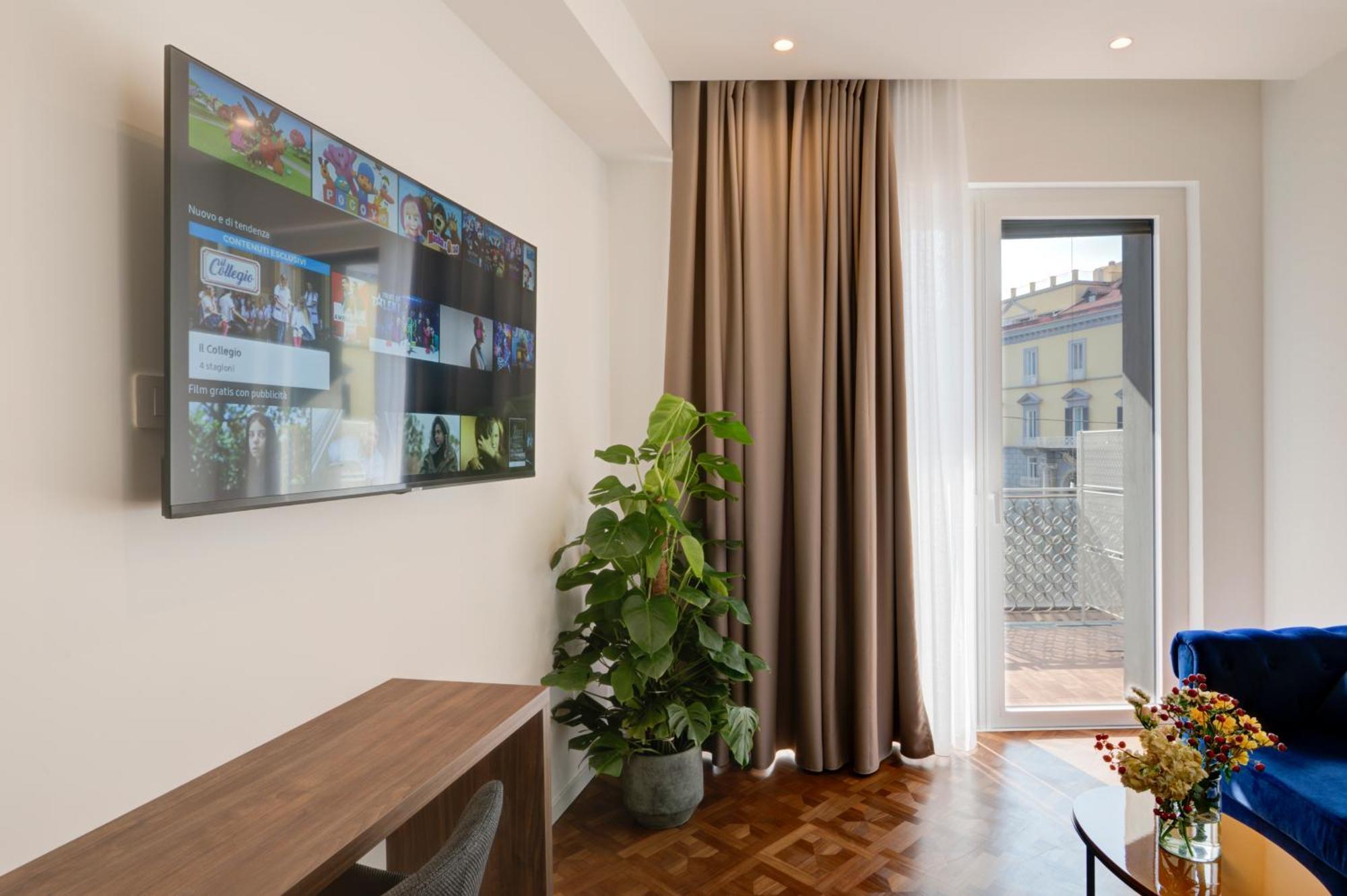 Well Suites - Piazza Dei Martiri Neapol Exteriér fotografie